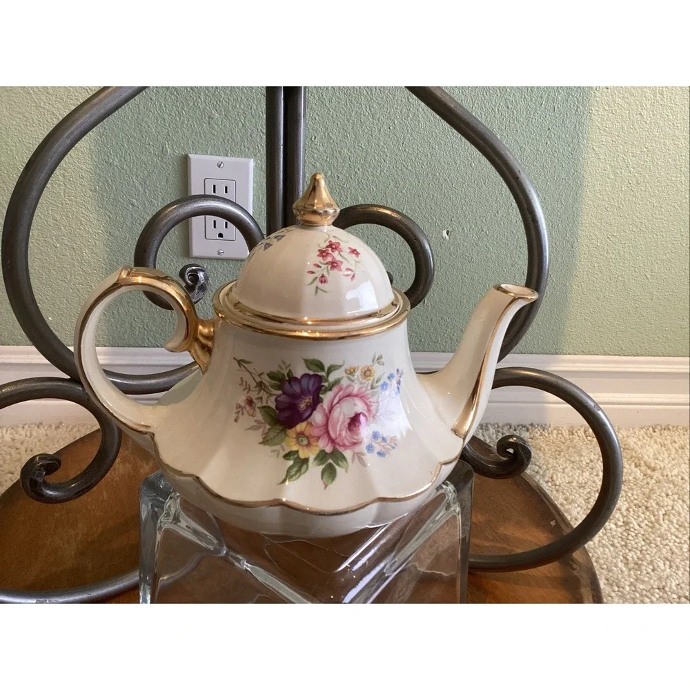 Floral Porcelain Teapot with Gold Trim - Cream